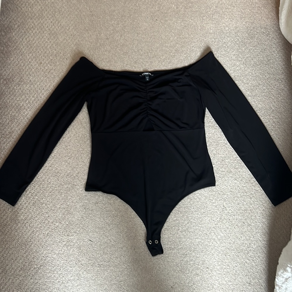 Express Stretch Keyhole Bodysuit